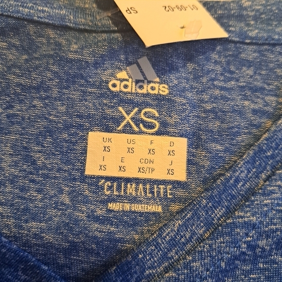 Adidas women's size XS Climalite long sleeved blue shirt, new - Picture 2 of 5